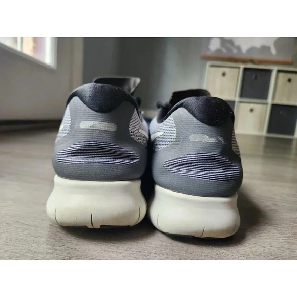 Nike Free rn flyknit running sneakers gym athletic athleisure workout men 8.5 - Picture 2 of 8